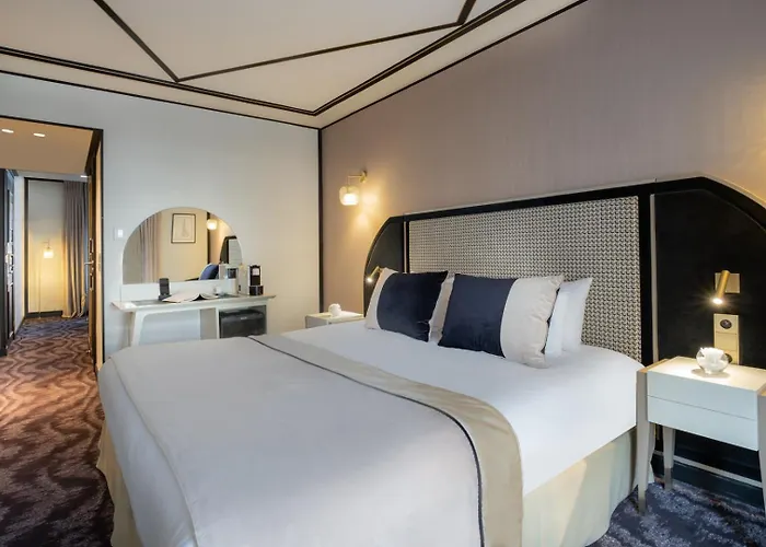 Le Derby Alma By Inwood