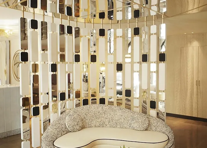 Hotel Le Derby Alma By Inwood Parijs