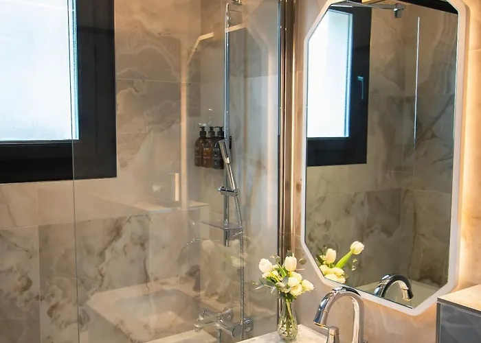 Le Derby Alma By Inwood Parijs