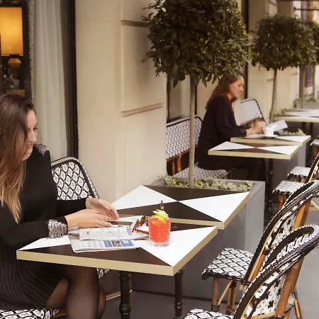 Otel Derby Alma Paris